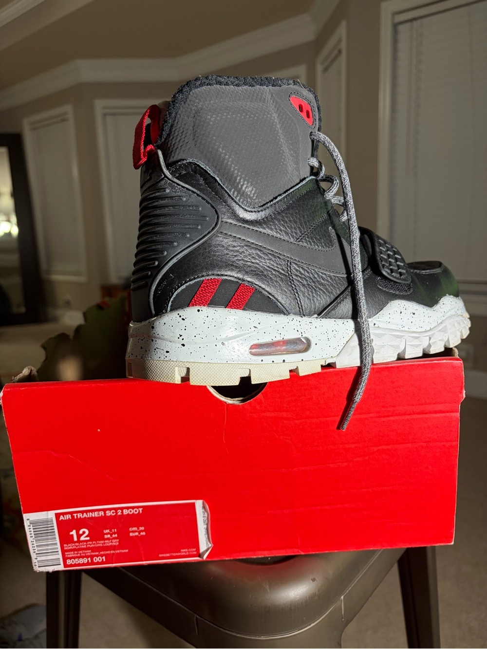 2015 Nike Air Trainer SC II Boot - Black/Red/Grey men’s size 12